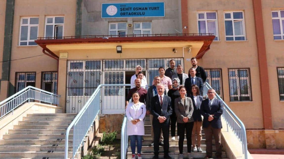 Millî Eğitim Müdürümüz Necati Yener veŞube Müdürümüz Hülya Bozbıyık okulumuzu ziyaret etti.